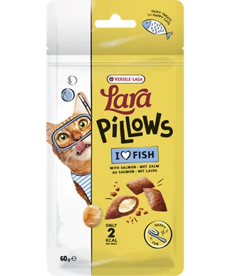 Lara Pillows with Salmon Happy Fur Treats 60gr